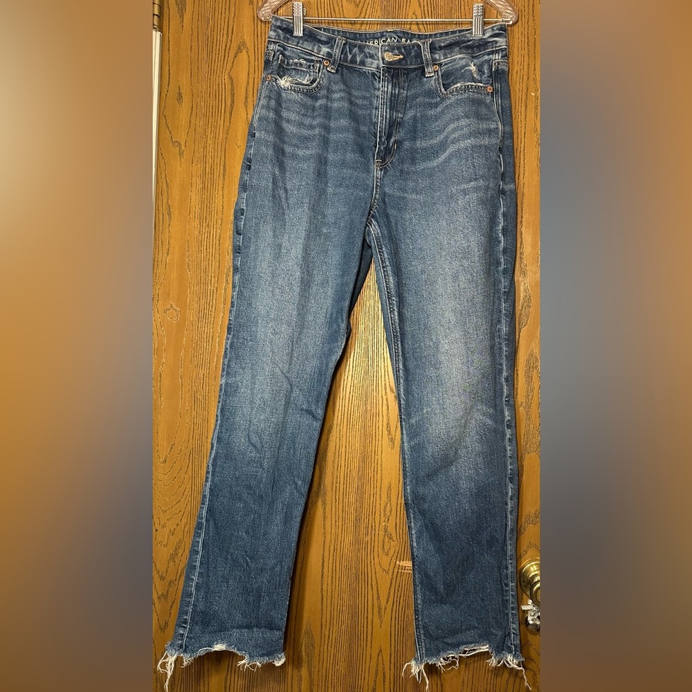 American Eagle Outfitters Mom Jeans